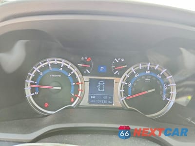 Zdjęcie 9 z 12 samochodu: 2016 TOYOTA 4RUNNER SR5 VIN:JTEZU5JR0G5131069 - miniatura