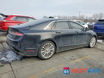 Trzecie zdjęcie samochodu z tyłu: 2015 LINCOLN MKZ VIN:3LN6L2G92FR610701 - miniatura