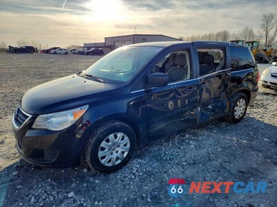 2013 VOLKSWAGEN ROUTAN S 2C4RVAAG0DR725409 - główne zdjęcie licytacji z USA - miniatura