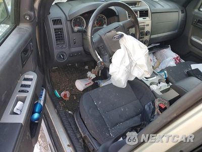 Zdjęcie 8 z 12 samochodu: 2012 FORD ESCAPE XLT VIN:1FMCU9D72CKB26149 - miniatura