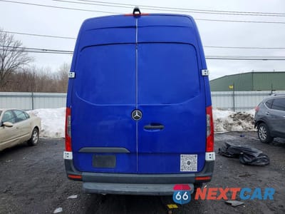 Zdjęcie 6 z 12 samochodu: 2021 MERCEDES BENZ SPRINTER 2500 UTILITY / SERVICE VAN VIN:W1Y4DBHYXMT059617 - miniatura