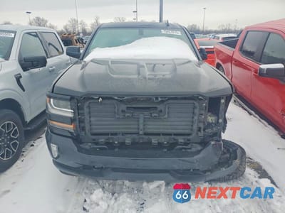 Piąte zdjęcie samochodu w środku: 2019 CHEVROLET SILVERADO LD K1500 LT VIN:2GCVKPEC0K1117984 - miniatura