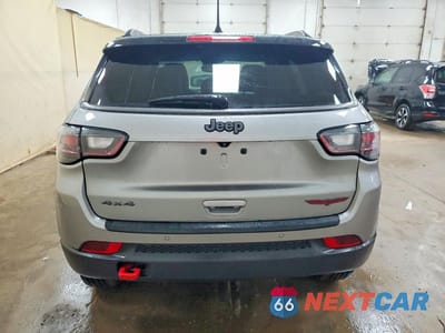 Zdjęcie 6 z 12 samochodu: 2022 JEEP COMPASS TRAILHAWK VIN:3C4NJDDB7NT104582 - miniatura