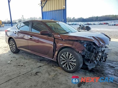 Czwarte zdjęcie samochodu z boku: 2023 NISSAN ALTIMA 2.5 SV VIN:1N4BL4DVXPN360554 - miniatura