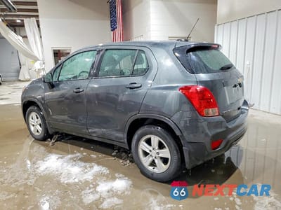 Drugie zdjęcie samochodu z przodu: 2020 CHEVROLET TRAX LS VIN:3GNCJNSB5LL167667 - miniatura