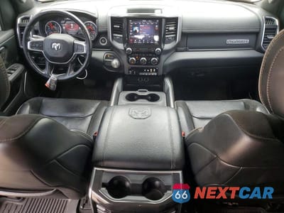 Zdjęcie 8 z 13 samochodu: 2020 RAM 1500 LARAMIE VIN:1C6RREJM8LN204779 - miniatura