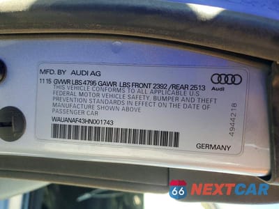 Zdjęcie 12 z 12 samochodu: 2017 AUDI A4 PREMIUM VIN:WAUANAF43HN001743 - miniatura