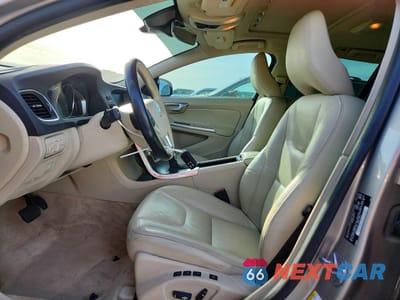 Zdjęcie 7 z 13 samochodu: 2015 VOLVO V60 PREMIER VIN:YV140MEK7F1244745 - miniatura