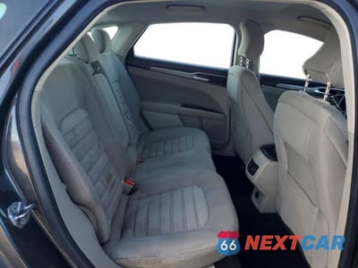 Zdjęcie 10 z 11 samochodu: 2019 FORD FUSION SE VIN:3FA6P0T96KR179668 - miniatura