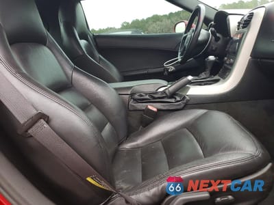 Zdjęcie 10 z 13 samochodu: 2005 CHEVROLET CORVETTE VIN:1G1YY24U255114735 - miniatura