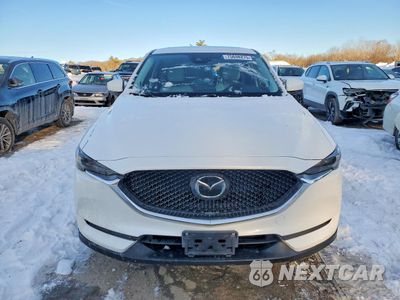 Piąte zdjęcie samochodu w środku: 2019 MAZDA CX-5 GRAND TOURING VIN:JM3KFBDM1K1603897 - miniatura