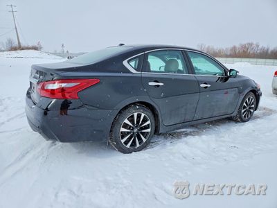 Trzecie zdjęcie samochodu z tyłu: 2018 NISSAN ALTIMA 2.5 VIN:1N4AL3AP2JC114371 - miniatura