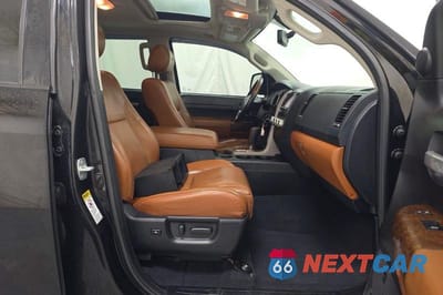 Piąte zdjęcie samochodu w środku: 2013 TOYT TUNDRA PLATINUM VIN:5TFHW5F17DX299160 - miniatura