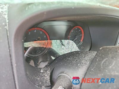 Zdjęcie 9 z 11 samochodu: 2022 NISSAN FRONTIER PRO-4X VIN:1N6ED1EK9NN636143 - miniatura