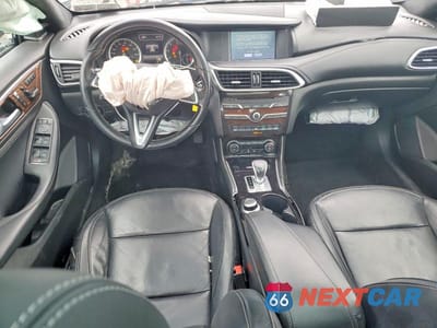 Zdjęcie 8 z 13 samochodu: 2017 INFINITI QX30 PREMIUM VIN:SJKCH5CR9HA029934 - miniatura