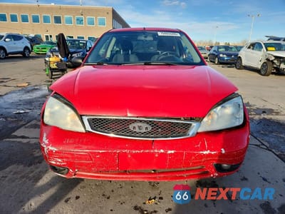 Piąte zdjęcie samochodu w środku: 2006 FORD FOCUS ZX3 VIN:1FAHP31N96W140506 - miniatura