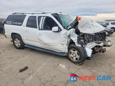 Czwarte zdjęcie samochodu z boku: 2005 CHEVROLET SUBURBAN C1500 VIN:1GNEC16ZX5J122088 - miniatura