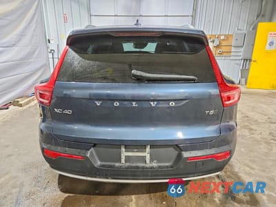 Zdjęcie 6 z 12 samochodu: 2021 VOLVO XC40 T5 MOMENTUM VIN:YV4162UK5M2522530 - miniatura