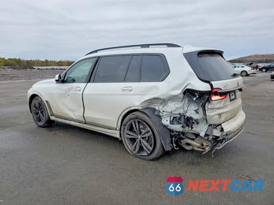 Drugie zdjęcie samochodu z przodu: 2025 BMW X7 XDRIVE40I VIN:5UX23EM03S9W48193 - miniatura