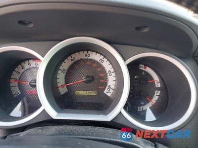 Zdjęcie 9 z 13 samochodu: 2014 TOYOTA TACOMA DOUBLE CAB VIN:3TMJU4GN8EM161945 - miniatura