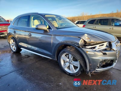 Czwarte zdjęcie samochodu z boku: 2019 AUDI Q5 PRESTIGE VIN:WA1CNAFY6K2042966 - miniatura