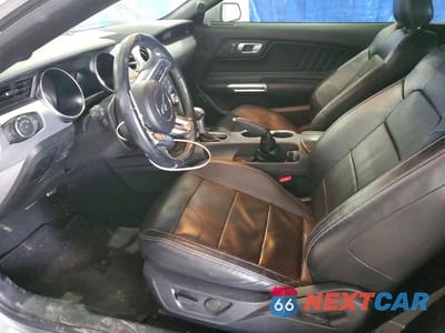 Zdjęcie 7 z 11 samochodu: 2022 FORD MUSTANG VIN:1FATP8UH4N5119452 - miniatura