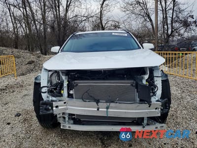 Piąte zdjęcie samochodu w środku: 2025 TOYOTA RAV4 XLE VIN:4T3RWRFV3SU199881 - miniatura