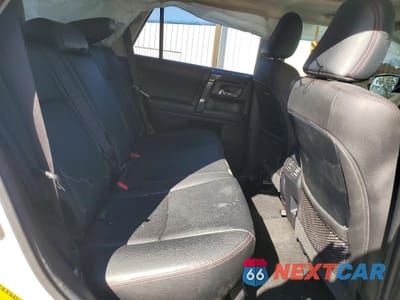 Zdjęcie 11 z 13 samochodu: 2023 TOYOTA 4RUNNER SE VIN:JTELU5JR0P6155095 - miniatura