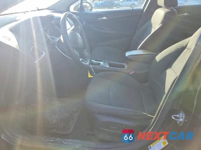 Zdjęcie 7 z 11 samochodu: 2018 CHEVROLET CRUZE LT VIN:1G1BE5SM6J7106686 - miniatura