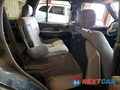 Zdjęcie 11 z 13 samochodu: 1997 NISSAN PATHFINDER VIN:JNBAR05Y8VW131761 - miniatura