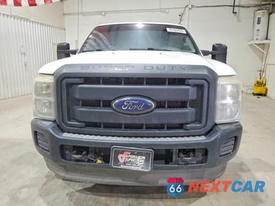 Piąte zdjęcie samochodu w środku: 2014 FORD F250 SUPER DUTY VIN:1FT7W2BT9EEA43536 - miniatura