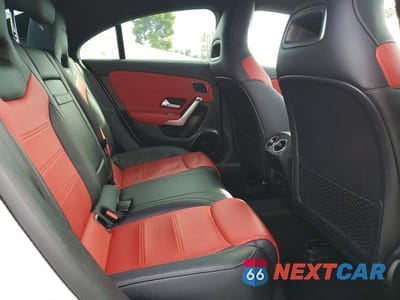 Zdjęcie 10 z 11 samochodu: 2021 MERCEDES-BENZ CLA AMG 35 4MATIC VIN:W1K5J5BB4MN173095 - miniatura