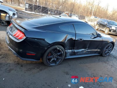 Trzecie zdjęcie samochodu z tyłu: 2019 FORD MUSTANG GT VIN:1FA6P8CFXK5105824 - miniatura