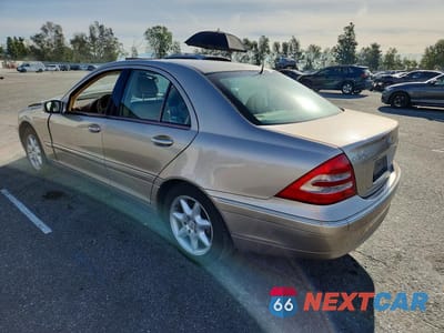 Drugie zdjęcie samochodu z przodu: 2002 MERCEDES-BENZ C 320 VIN:WDBRF64JX2F183384 - miniatura