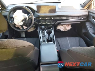 Zdjęcie 8 z 12 samochodu: 2024 HONDA ACCORD HYBRID SPORT VIN:1HGCY2F54RA021933 - miniatura