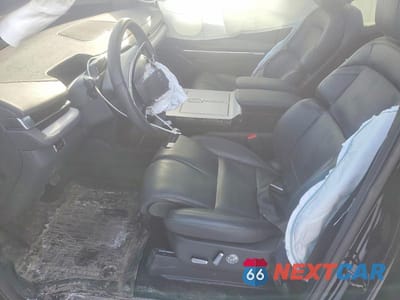 Zdjęcie 7 z 13 samochodu: 2025 LINCOLN NAVIGATOR L RESERVE VIN:5LMJJ3LG5SEL11644 - miniatura