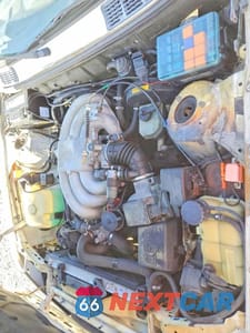 Zdjęcie 11 z 12 samochodu: 1991 BMW 325 IC VIN:WBABB1311MEC04845 - miniatura