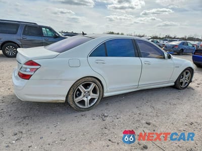 Trzecie zdjęcie samochodu z tyłu: 2007 MERCEDES-BENZ S 550 VIN:WDDNG71X57A140657 - miniatura