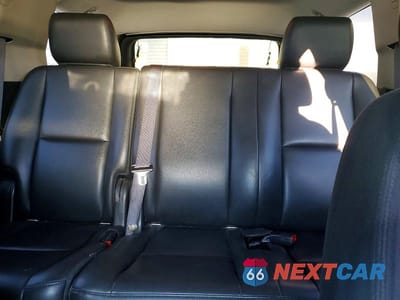 Zdjęcie 10 z 13 samochodu: 2013 CHEVROLET TAHOE POLICE VIN:1GNLC2E00DR307847 - miniatura