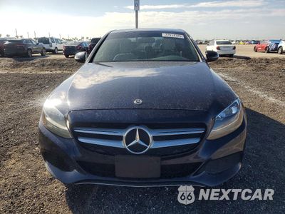 Piąte zdjęcie samochodu w środku: 2018 MERCEDES-BENZ C 300 4MATIC VIN:55SWF4KB8JU242678 - miniatura