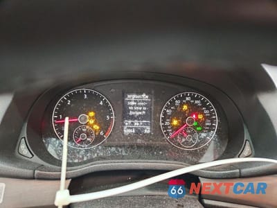 Zdjęcie 9 z 11 samochodu: 2015 VOLKSWAGEN PASSAT SE VIN:1VWBV7A38FC021128 - miniatura