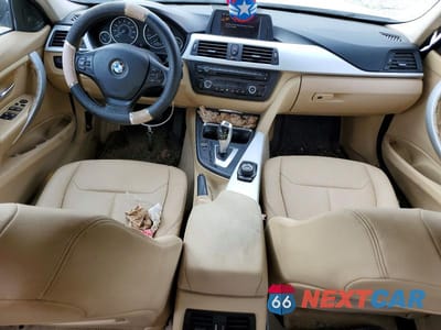 Zdjęcie 8 z 12 samochodu: 2013 BMW 328 I VIN:WBA3A5G52DNP23816 - miniatura