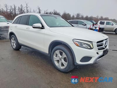 Czwarte zdjęcie samochodu z boku: 2018 MERCEDES-BENZ GLS VIN:WDC0G4KB4JV076045 - miniatura