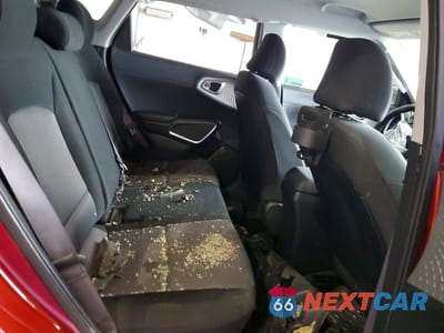 Zdjęcie 10 z 11 samochodu: 2022 KIA SOUL LX VIN:KNDJ23AU4N7811574 - miniatura