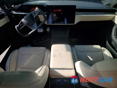 Zdjęcie 8 z 13 samochodu: 2023 TESLA MODEL S VIN:5YJSA1E62PF524562 - miniatura