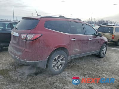 Trzecie zdjęcie samochodu z tyłu: 2017 CHEVROLET TRAVERSE LT VIN:1GNKRHKDXHJ182705 - miniatura
