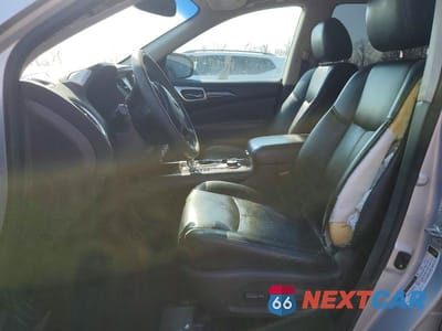 Zdjęcie 7 z 13 samochodu: 2016 NISSAN PATHFINDER SL VIN:5N1AR2MM5GC652572 - miniatura