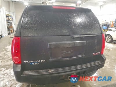 Zdjęcie 6 z 11 samochodu: 2013 GMC YUKON XL K1500 SLT VIN:1GKS2KE71DR288668 - miniatura