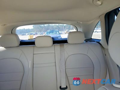 Zdjęcie 10 z 12 samochodu: 2017 MERCEDES-BENZ GLC 300 VIN:WDC0G4JB6HF215128 - miniatura