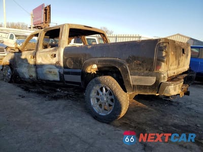 Drugie zdjęcie samochodu z przodu: 2004 CHEVROLET SILVERADO K2500 HEAVY DUTY VIN:1GCHK23144F133876 - miniatura